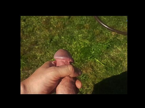 ❤️ Hotfies e ndyhet pidhi i saj rozë dhe përfundon me një shiringë në një kopsht veror Video porno në sq.milfnut-net.ru ❌️