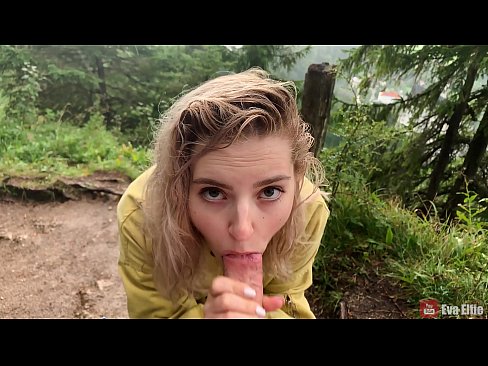 ❤️ Vajza gëlltitet sperma pas një blowjob publike - Eva Elfi Video porno në sq.milfnut-net.ru ❌️